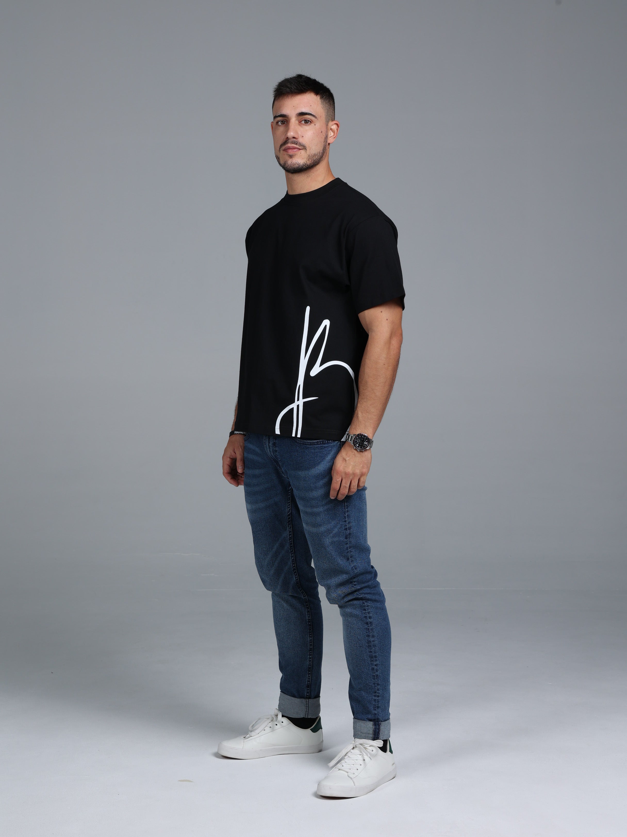 B Classic Oversized Fit T-Shirt - Black