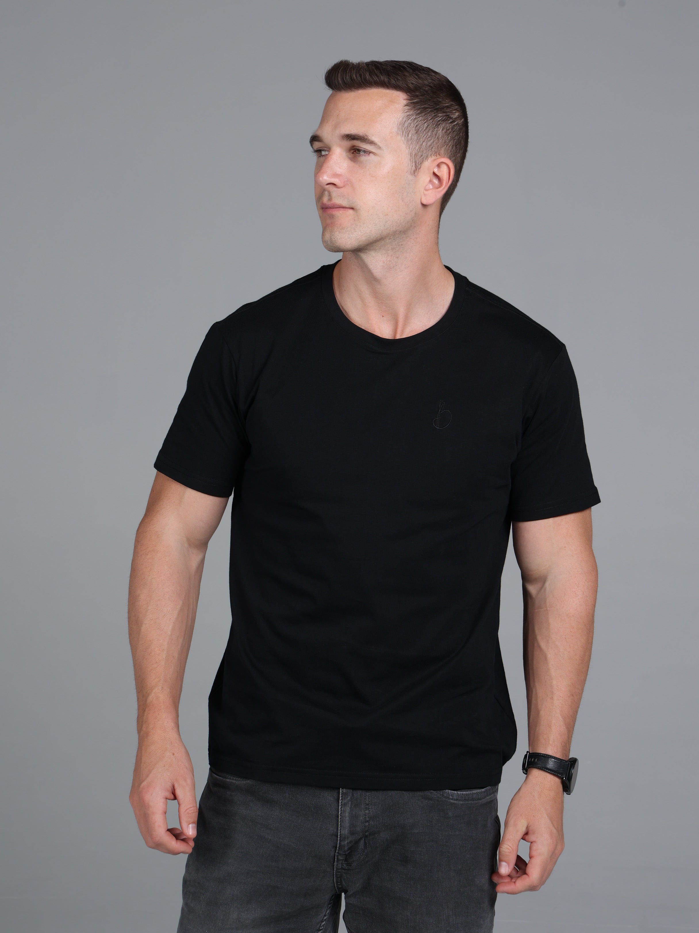 Signature Crewneck Regular Fit T-Shirt - Black