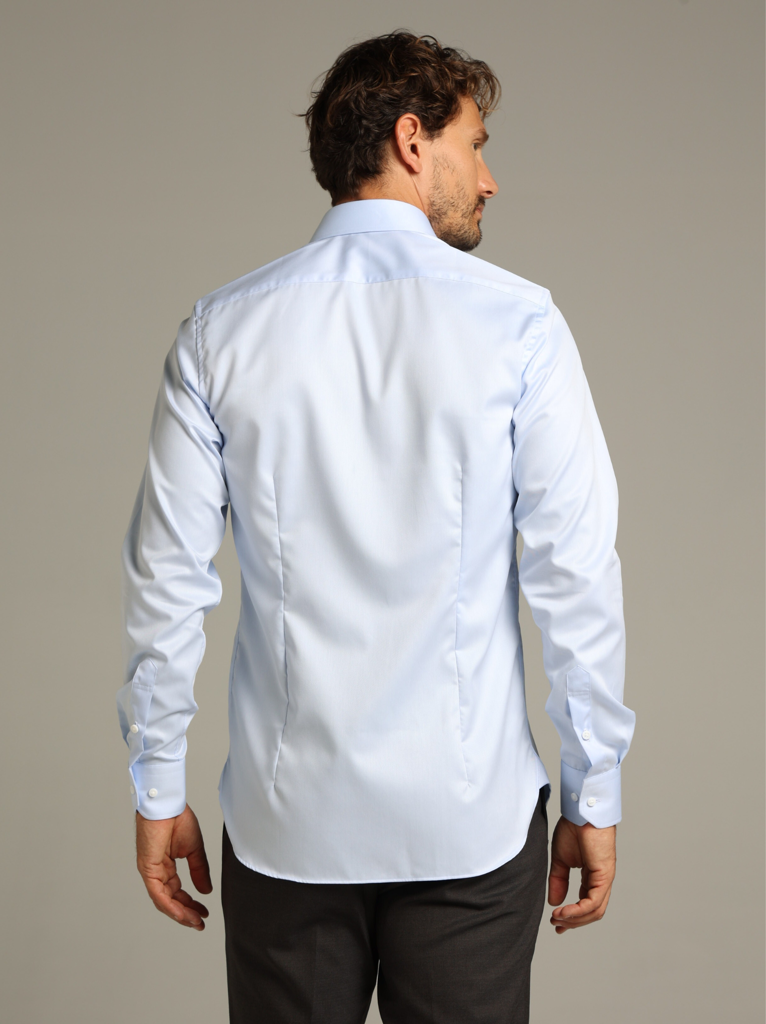 Light Blue Signature Twill Classic Collar Custom Fit Shirt