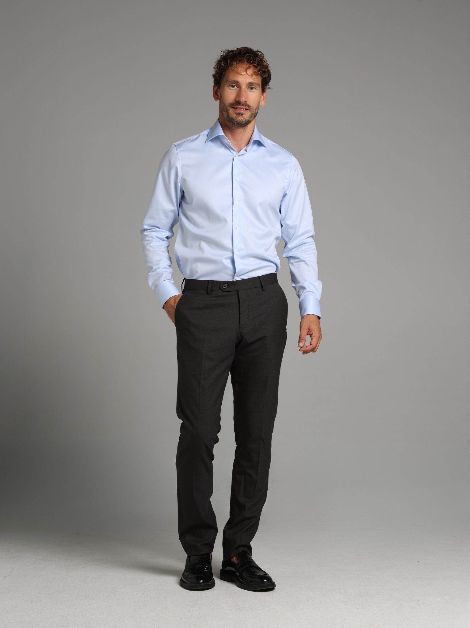 Light Blue Signature Twill Classic Collar Custom Fit Shirt