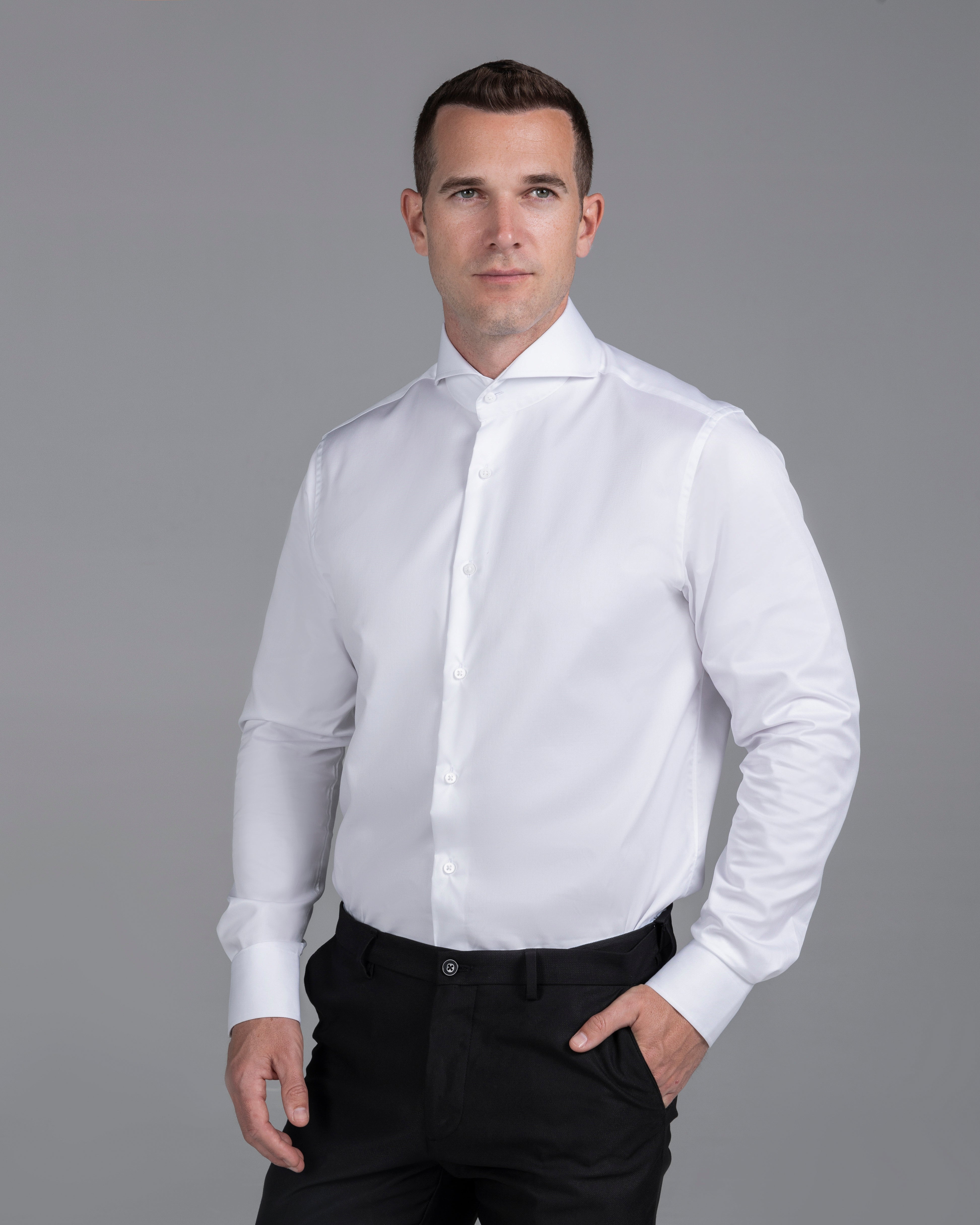 White Signature Twill  Extreme Cutaway Custom Fit Shirt